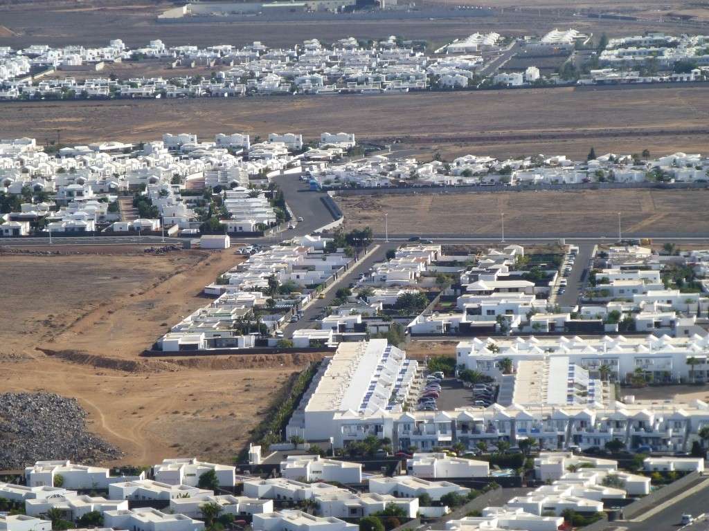 Canary Islands, Lanzarote, Playa Blanca, 2013 - Page 2 05917