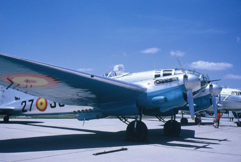 Revell Monogram 1:32 - Heinkel He 111 P 68cee910