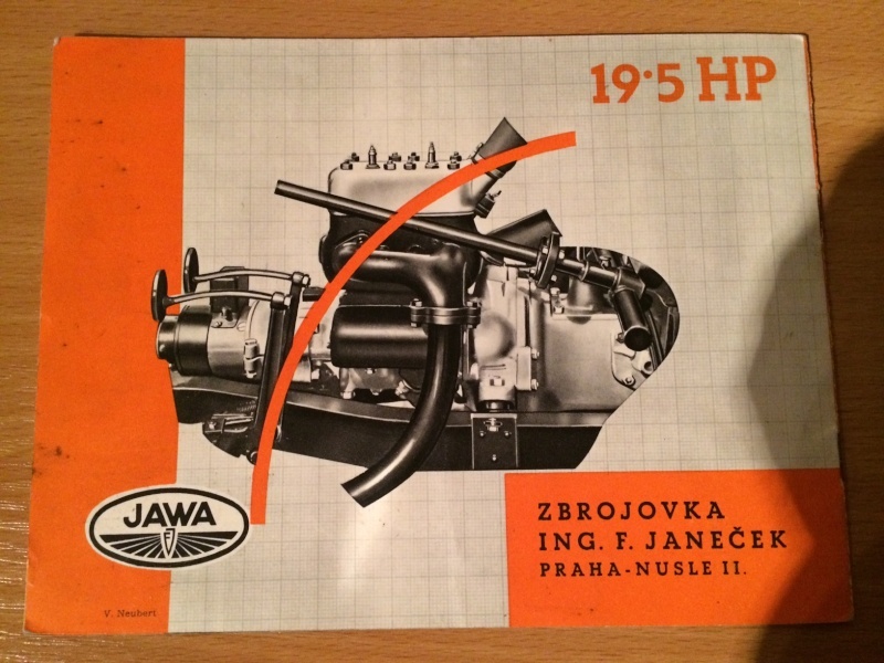 Livres Jawa / CZ malheureusement en langue Tchèque... Jawa610