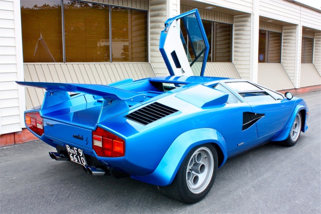 Lamborghini Countach LP500S 64181e10