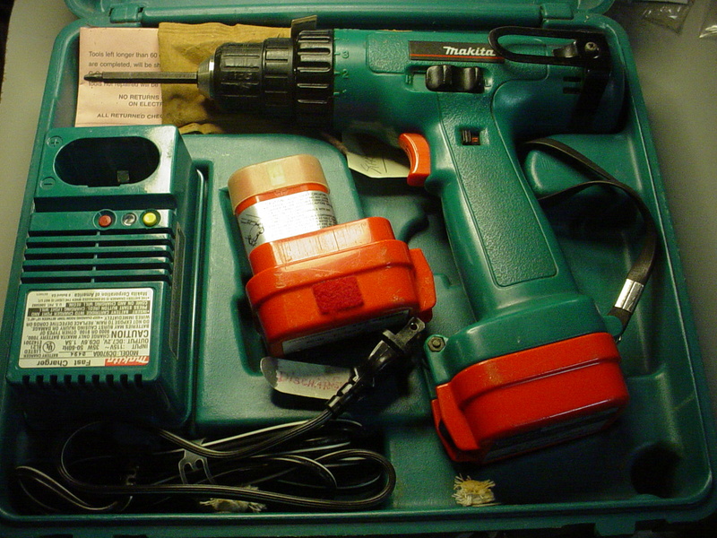 Porter-Cable sale at Lowes Makita10