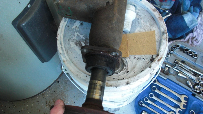 C-Clip removal, pinion shaft lock bolt, crosspin, GM 10 Bolts (all) Cimg6923