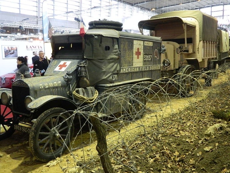 CHAR FT-17 & 1914 / 1918 à Rétromobile 2014 Convoi11