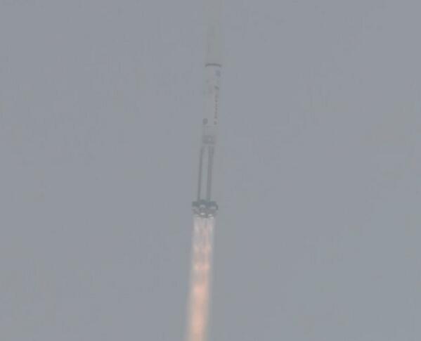 Proton-M (Express AM5) - Baï - 26.12.2013   Bcz_ft10