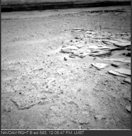 [Curiosity/MSL] L'exploration du Cratère Gale (2/3) - Page 17 Scree331