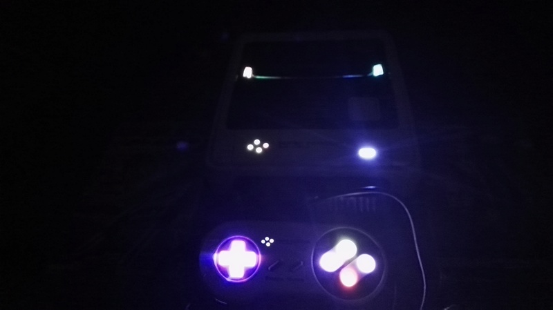 [VDS] SNES CUSTOM LED 50-60 hertz JAP US EURO + JEUX+MANETTE LED 175€  Img_2032