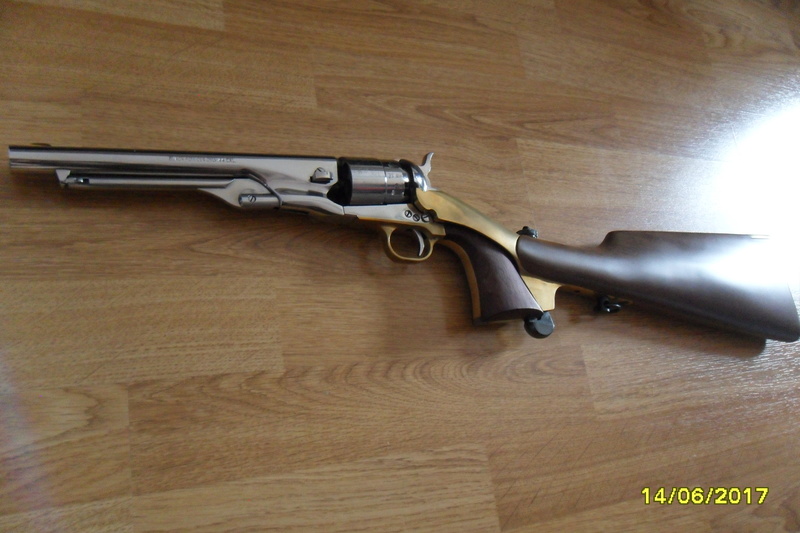 Revolver Pietta 1860 Army finition acier poli Sam_4212