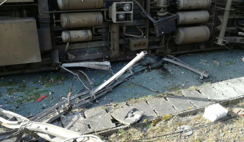 Un train déraille près de la gare de Louvain, des blessés probables 18/02/2017 Louvai11