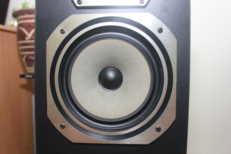 Wharfedale laser 50 Vintage speaker (USED) Img_2548