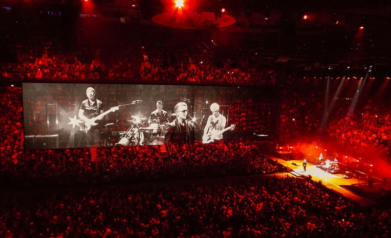 ROGER WATERS EN CONCERT EN 2017 - Page 12 U210