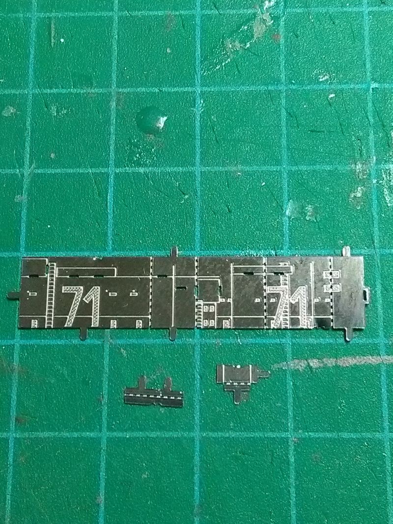 Fertig - USS Theodore Roosevelt CVN 71 gebaut von arrowsmodell Laserc14