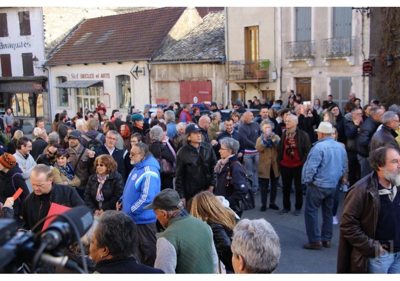  Beaucoup de bruit contre le projet de pôle économique au nord de Tournus Beaucoup de bruit contre le projet de pôle économique au nord de Tournus Mobili13