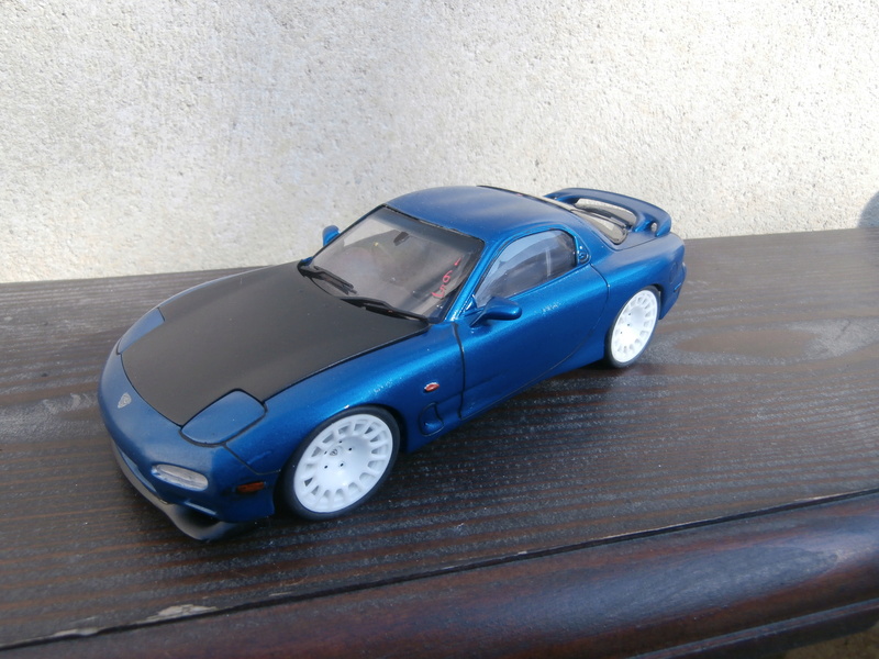 Maquette RX 7 - Page 2 News_t10