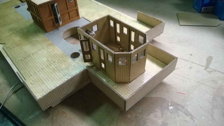 construction du RESOLVE de chez CALDERDRAFT au 1/48 Jr_re411