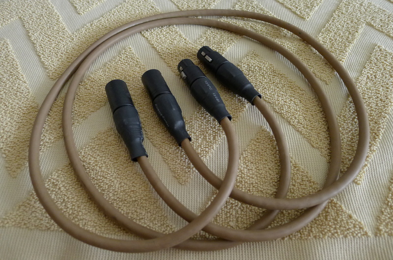 Van Den Hul The Second XLR Interconnects (Used) SOLD P1130720