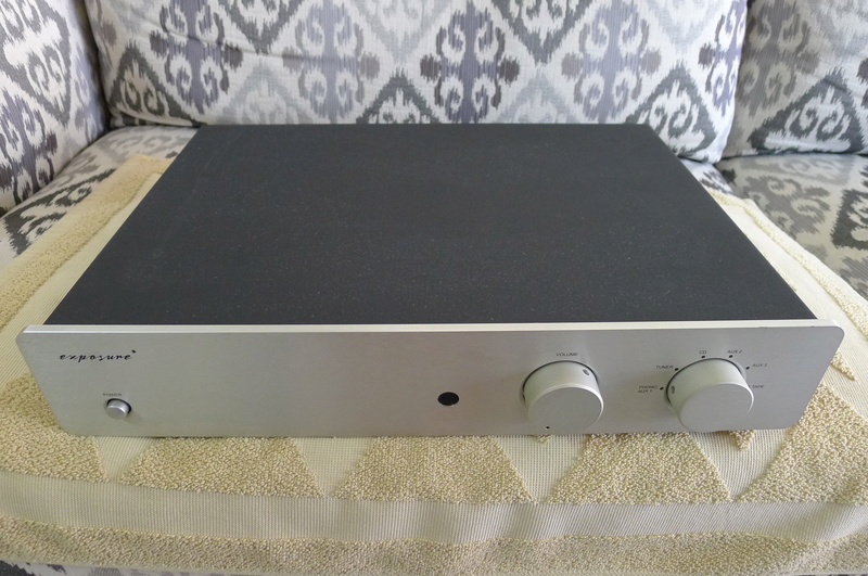 Exposure 2010S2 Integrated Amplifier (Used) SOLD P1130748