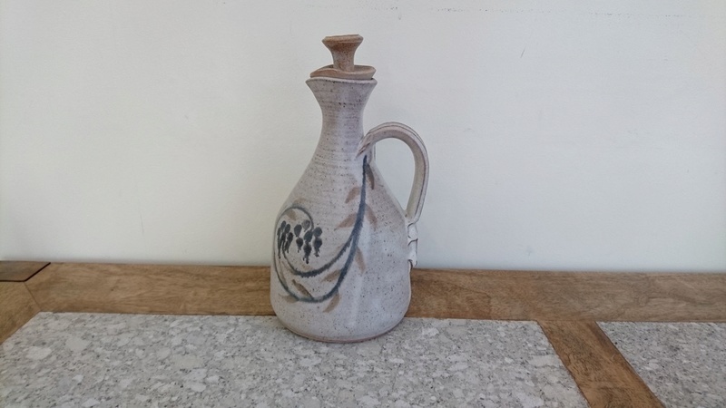 Pottery Carafe or Jug - Impressed mark - pinched handle. Dsc_0014