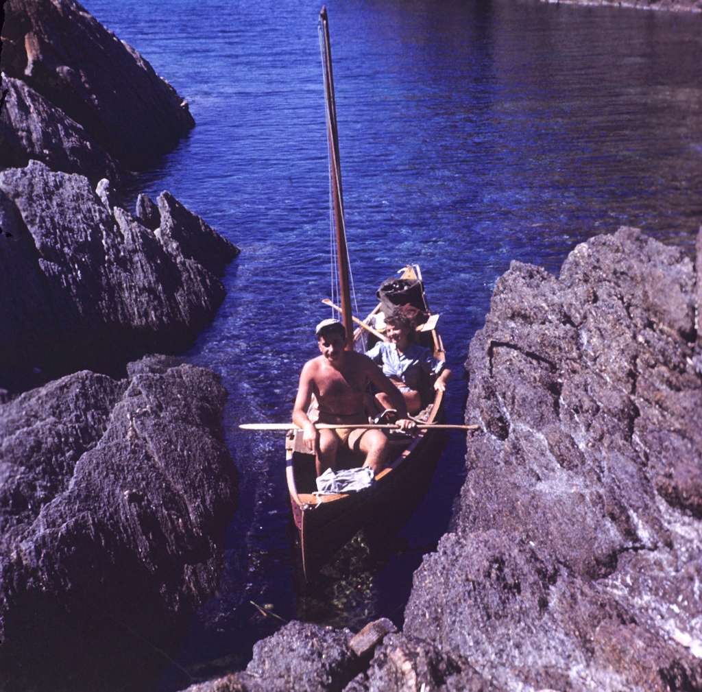 Canoë à voile dans les îles d'Hyères dans les années 1950 Seyler21