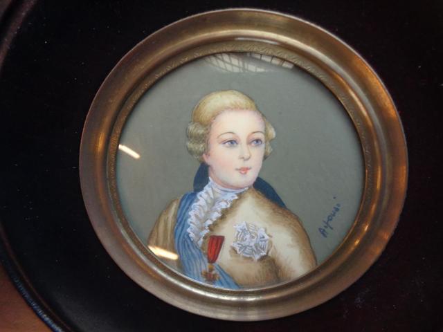 Collection : miniatures de Marie Antoinette et de ses proches - Page 11 12253010
