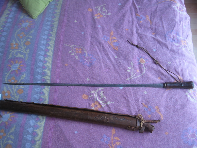 Epée gravée ou sabre ancien Img_9823