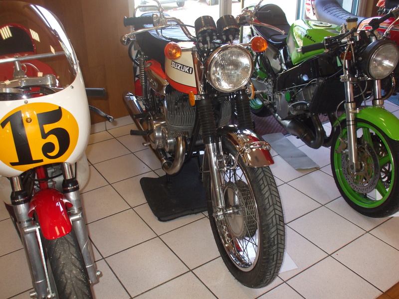 motos anciennes Dscf9338