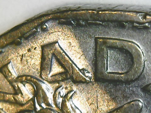 1945 - Éclat de Coin, C de Cents et deuxième A de CANADA (Die Chip) Draw_027