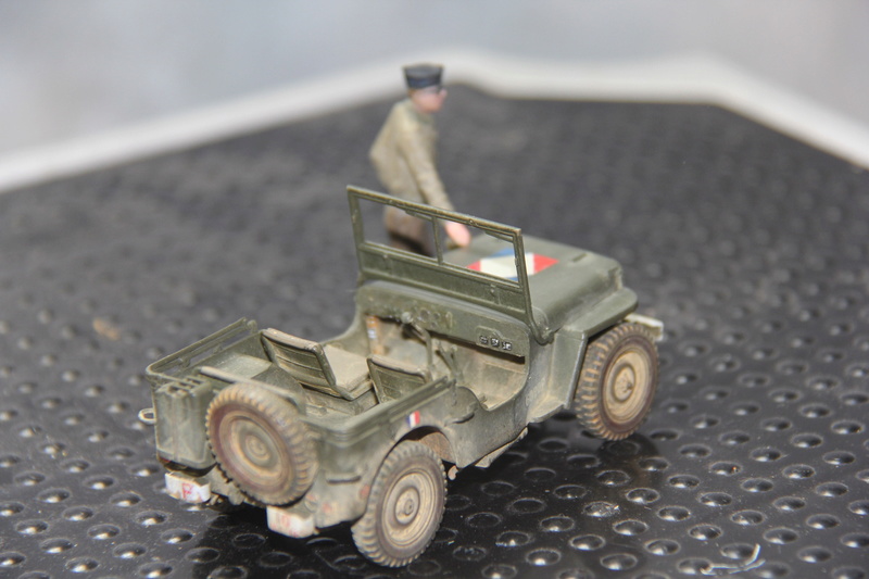 Jeep Tamiya 1/35 carte de presse 01810