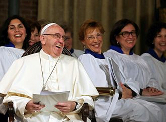  Le pape a fêté les 4 ans de son pontificat avec des étrangers : les Protestants Anglic10