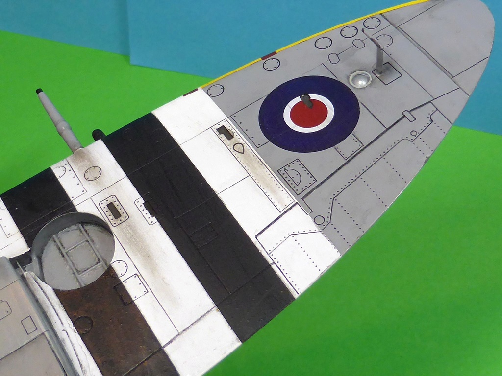[ACADEMY] Spitfire Mk XIVc 1/48 - FINI - Page 3 Smk14c61
