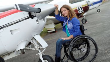 Dorine Bourneton :La seule femme handicapée au monde et en Voltige -  Dorine10