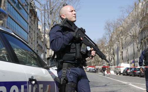 J.5 de l'élection Présidentielle -Marseille attentat déjoué par DGSI. Un-att10