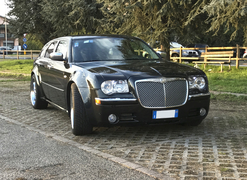 300c Touring 3.5 AWD Img_3615