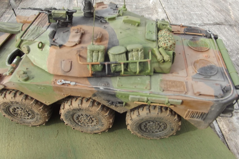 amx 10 rc - tiger model 1/35eme Dscf2318