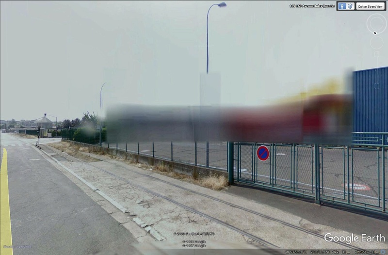 Endroit censuré sur Google Earth (Street View) ? Earth_10