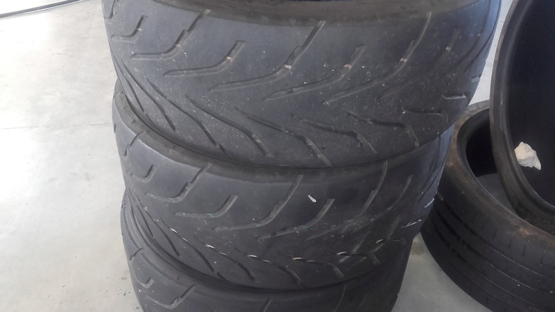 Vends 4 Toyo 160 € Toyo310