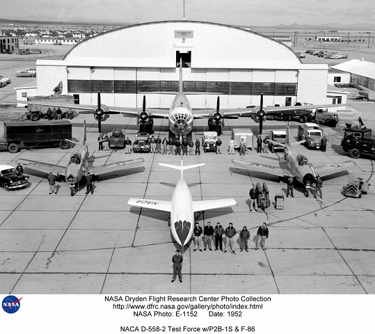 B-29 Superfortress x 3 (Monogram - 1/48) - Page 3 E-115210