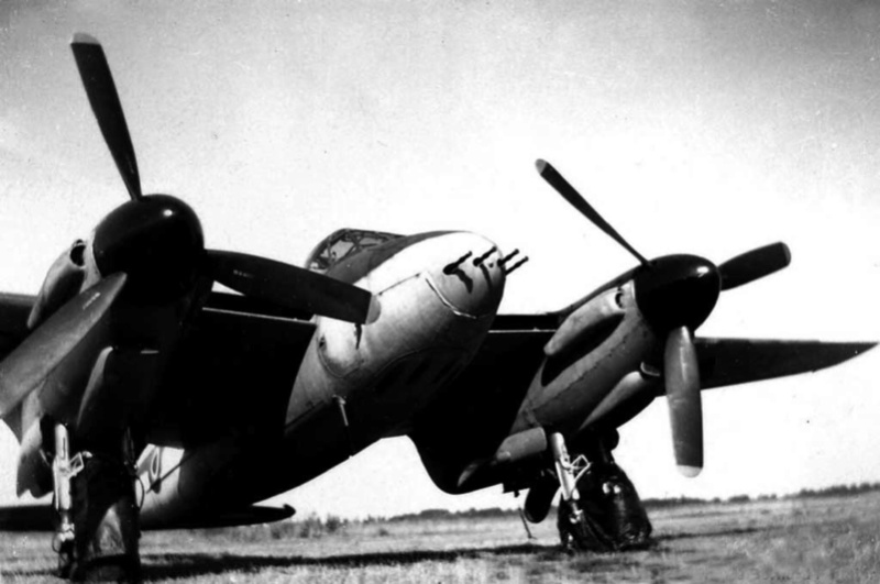 De Havilland Mosquito Mosqui11