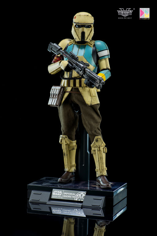 Star Wars Rogue One : 1/6 Shoretrooper (Hot Toys)  17110110