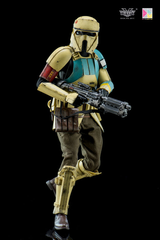 Star Wars Rogue One : 1/6 Shoretrooper (Hot Toys)  17111010
