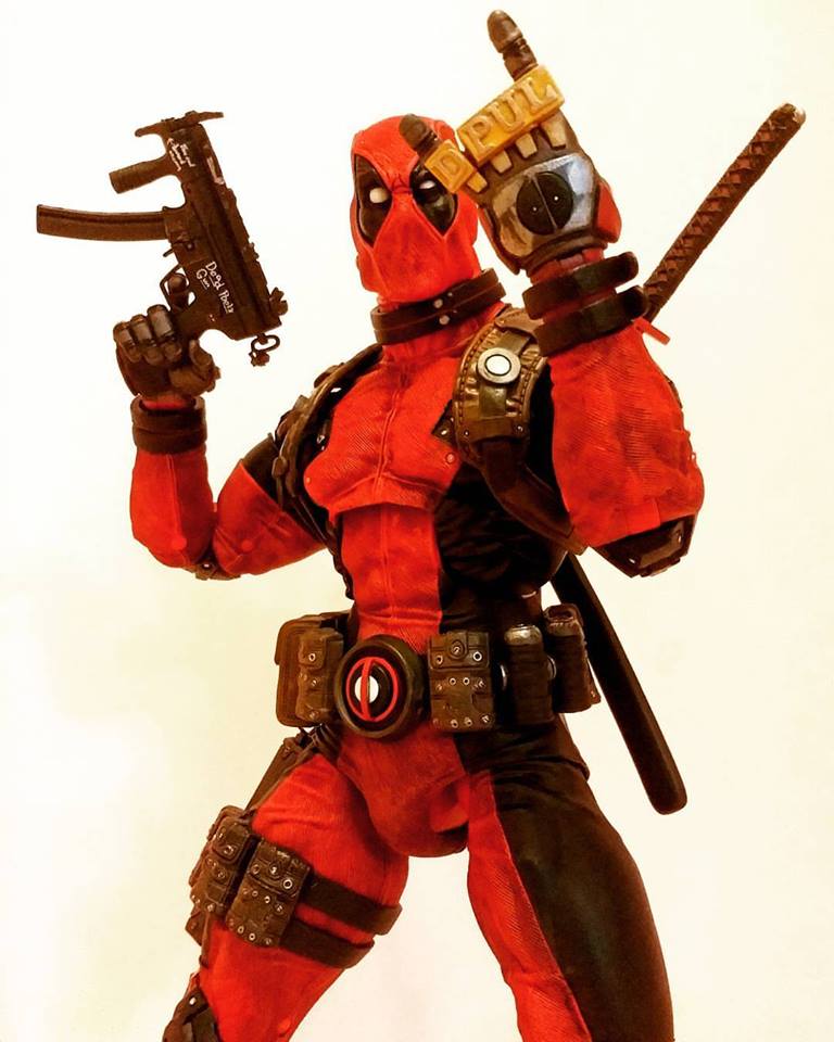 DeadPool 1/4 (Neca) 17155911