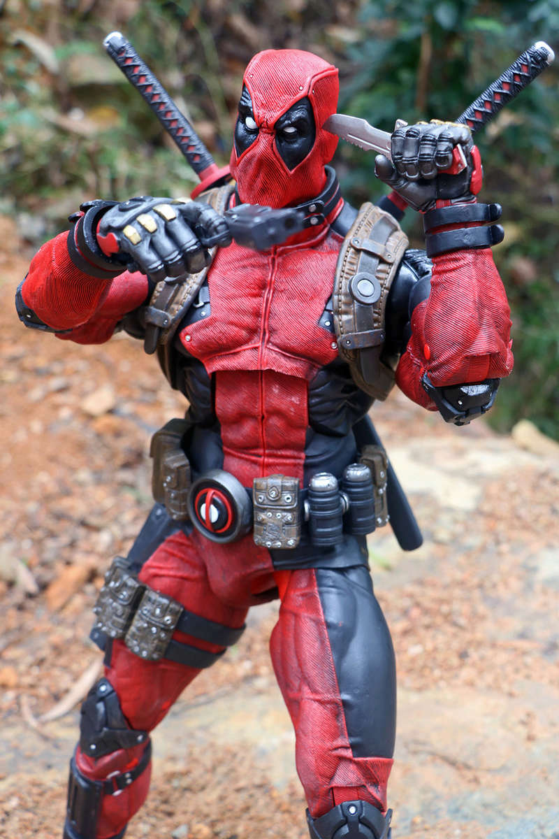 DeadPool 1/4 (Neca) 17221811