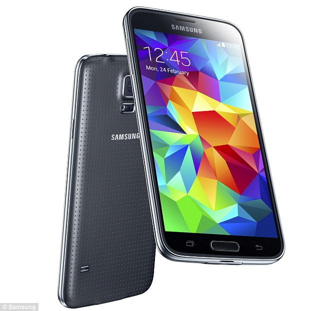 Samsung Galaxy S5: Διέρρευσαν τα τεχνικά χαρακτηριστικά από το κουτί της συσκευής (;) Articl10