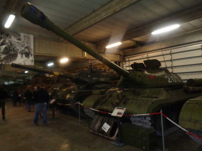 Visite du Bastogne Barracks: les véhicules (pour les amoureux) Dsc01439