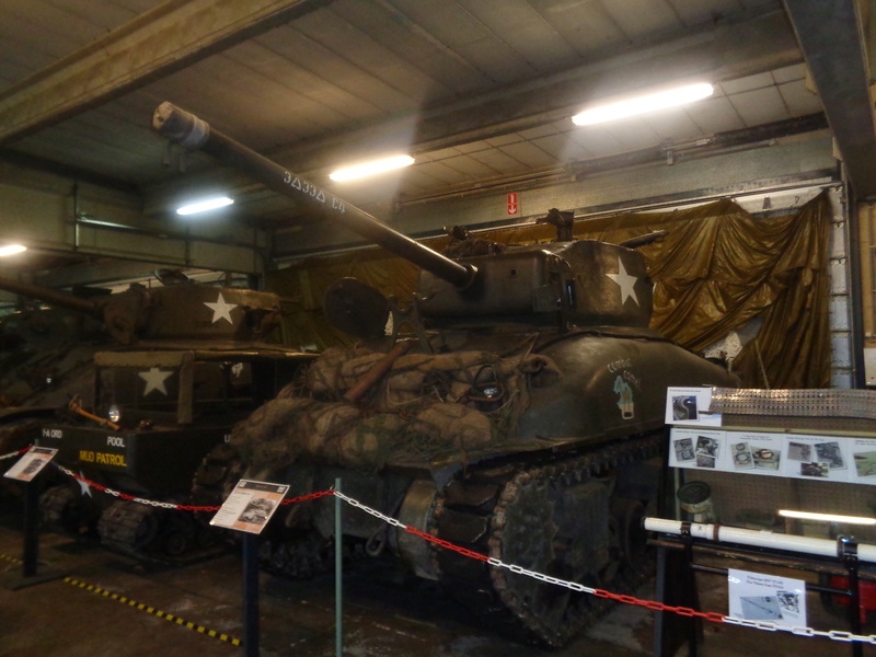 Visite du Bastogne Barracks: les véhicules (pour les amoureux) Dsc01450