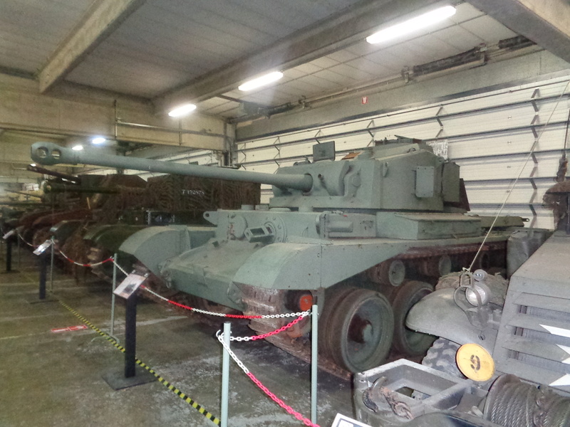 Visite du Bastogne Barracks: les véhicules (pour les amoureux) Dsc01464
