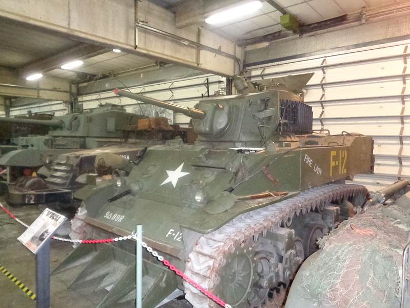 Visite du Bastogne Barracks: les véhicules (pour les amoureux) Dsc01465