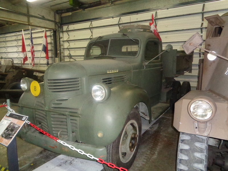 Visite du Bastogne Barracks: les véhicules (pour les amoureux) Dsc01487