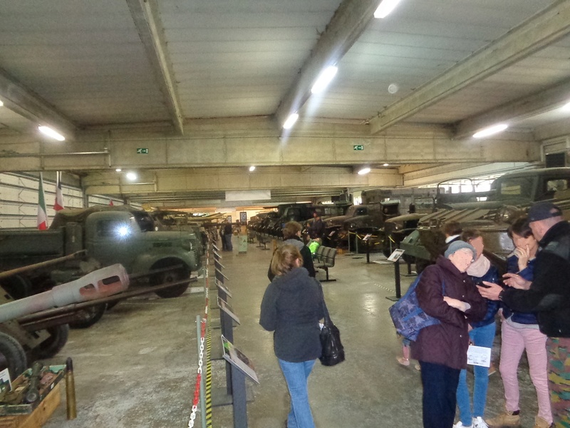Visite du Bastogne Barracks: les véhicules (pour les amoureux) Dsc01522