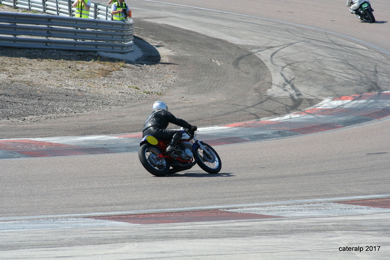 Les photos des Coupes Moto Légende 2017 Moto_155