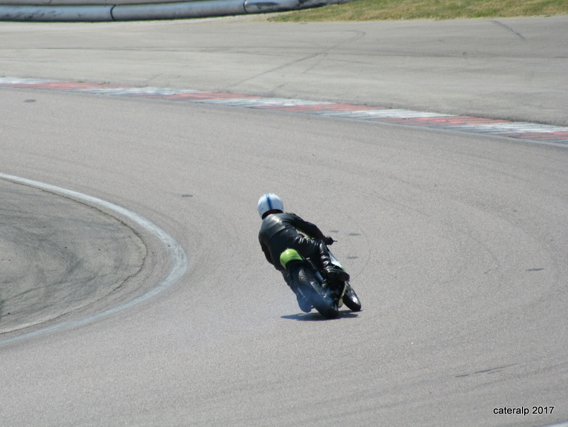 Les photos des Coupes Moto Légende 2017 Moto_187